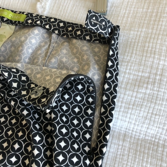 Sigrid Olsen Black & White patterned ankle pants 6 - Picture 5 of 8